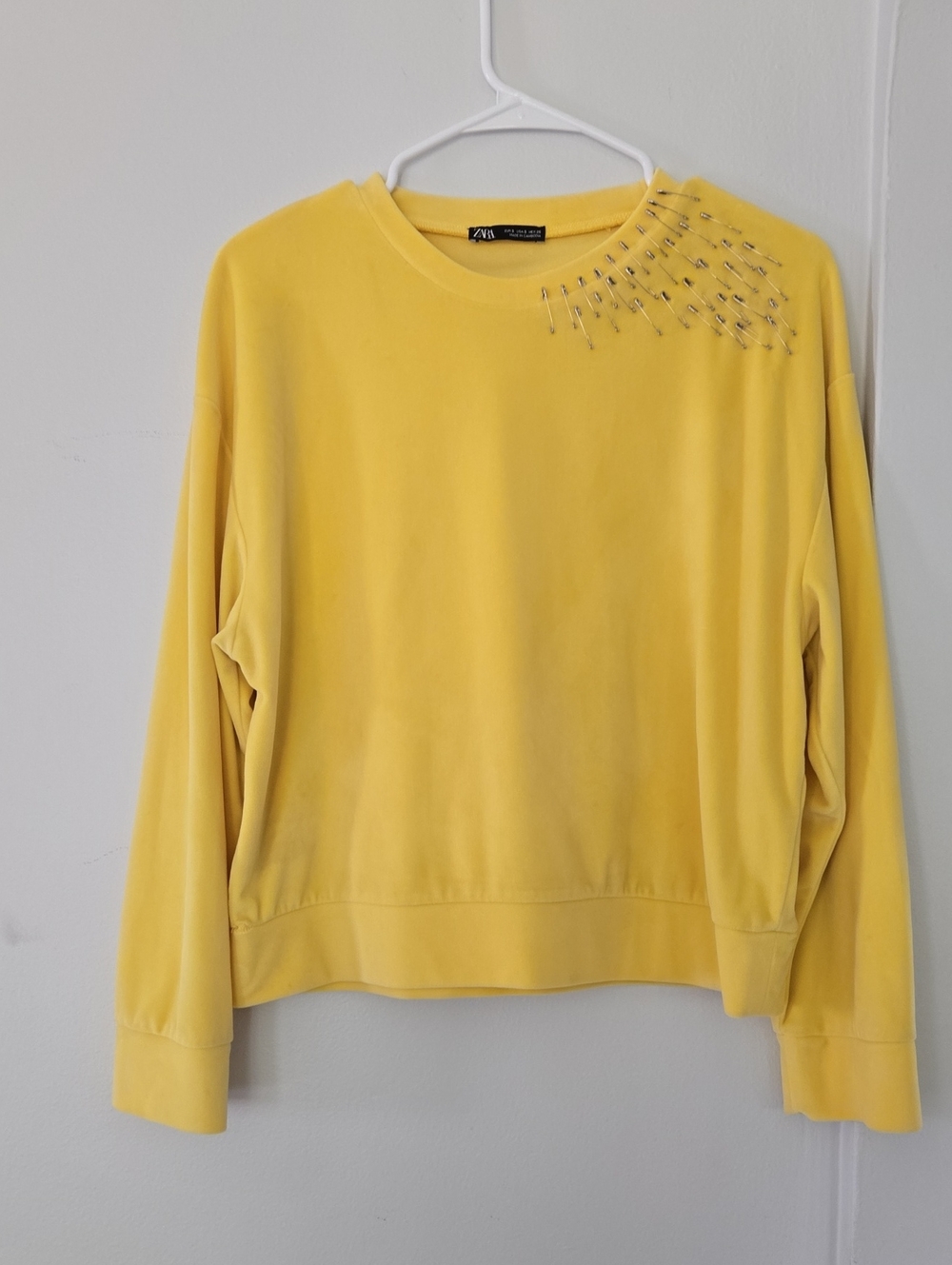 Zara Yellow Sweatshirt with Pin Embellished Shoulder